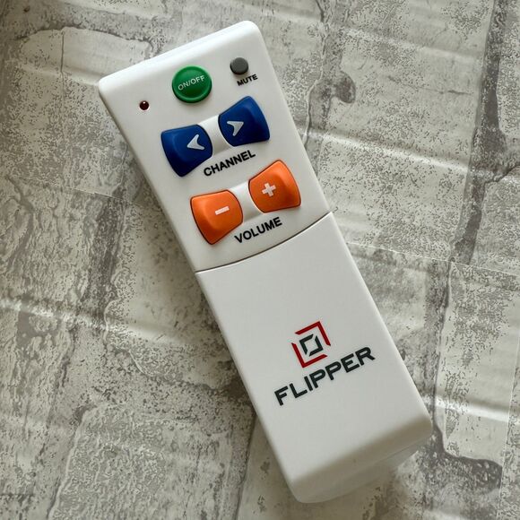 New Open Box Flipper Big Button Universal TV Remote Elderly Cable IR Devices - Picture 4 of 8